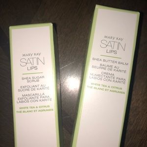 MARY KAY Satin Lips Set